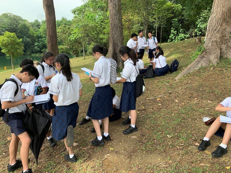 At the Mac Ritchie Reservoir, the GI provided the students with an avenue to better understand the environment around us by bridging the gaps between theoretical ideas learnt in class with real-life experiences.